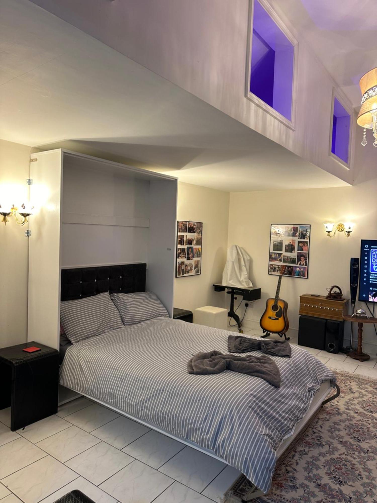 Amazing Gantshill Studio Annexe & Free Parking Redbridge Exterior foto